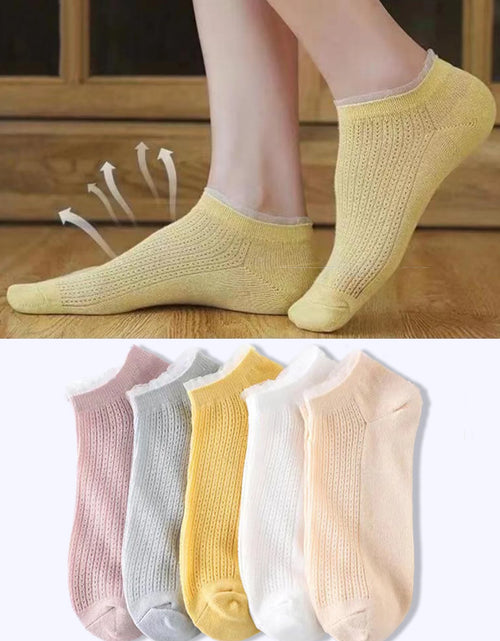 Load image into Gallery viewer, 5 Pairs Womens Socks Lovely Cow Pattern Short Socks Creative Printing Socks Ankle Sock
