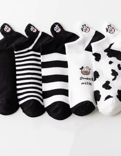Load image into Gallery viewer, 5 Pairs Womens Socks Lovely Cow Pattern Short Socks Creative Printing Socks Ankle Sock
